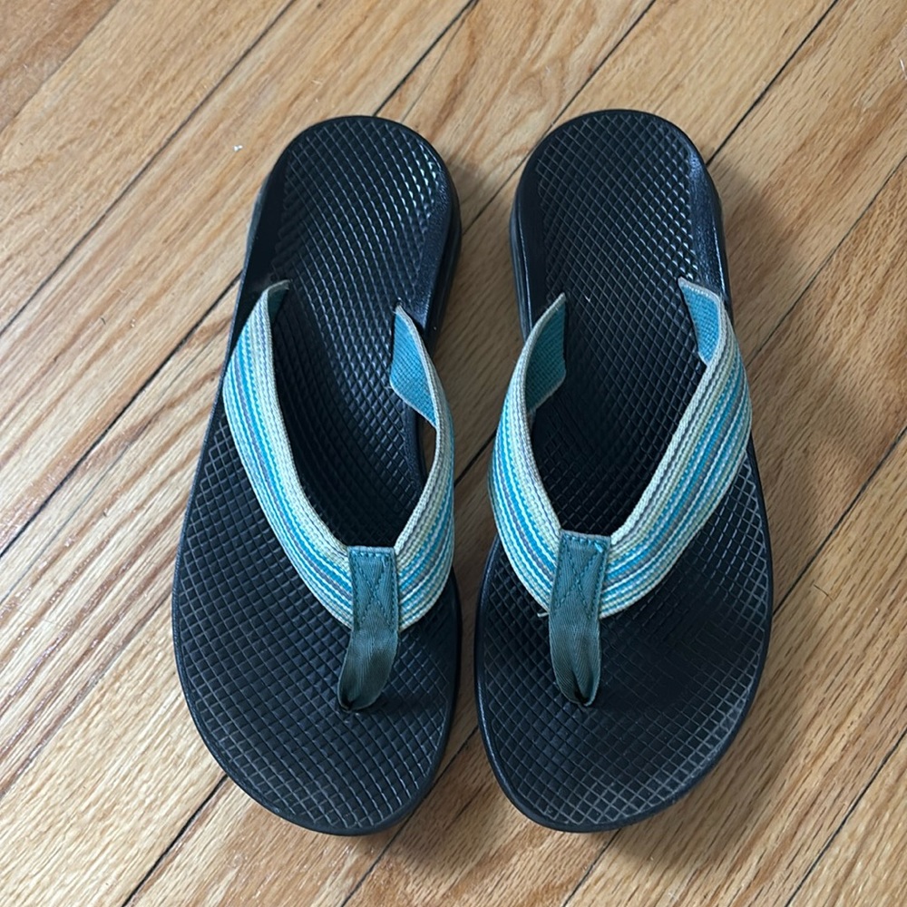 Chaco flip flop. Used condition as seen.